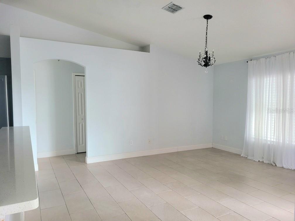 Image 16 of 50 For 283 Pine Arbor Drive