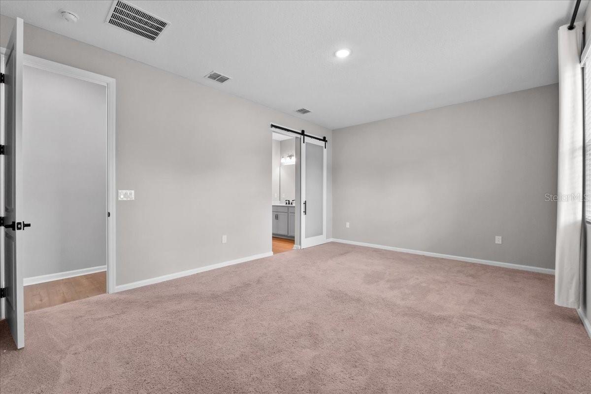 Image 18 of 37 For 1717 Hilltop Drive