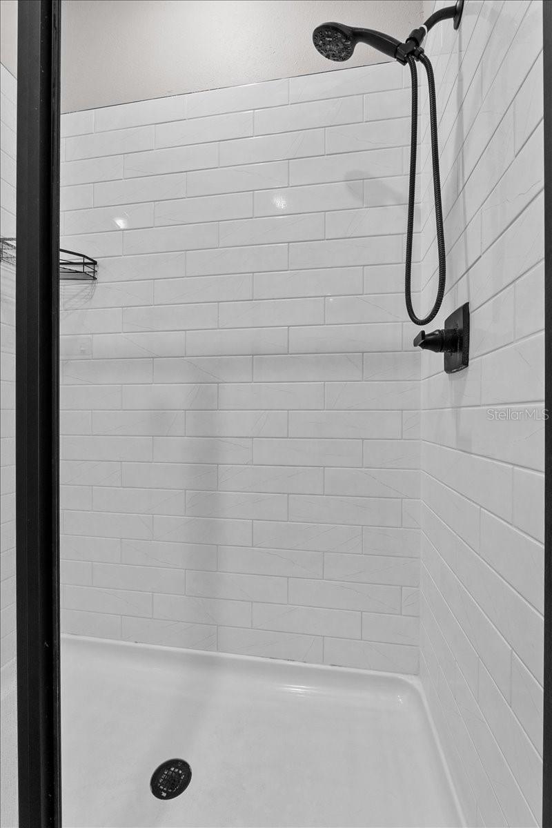 Image 22 of 37 For 1717 Hilltop Drive