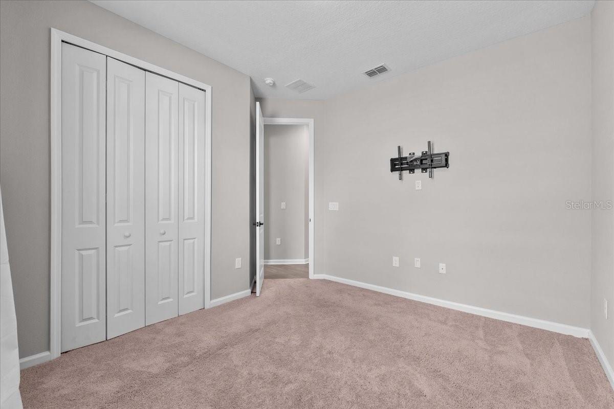 Image 26 of 37 For 1717 Hilltop Drive