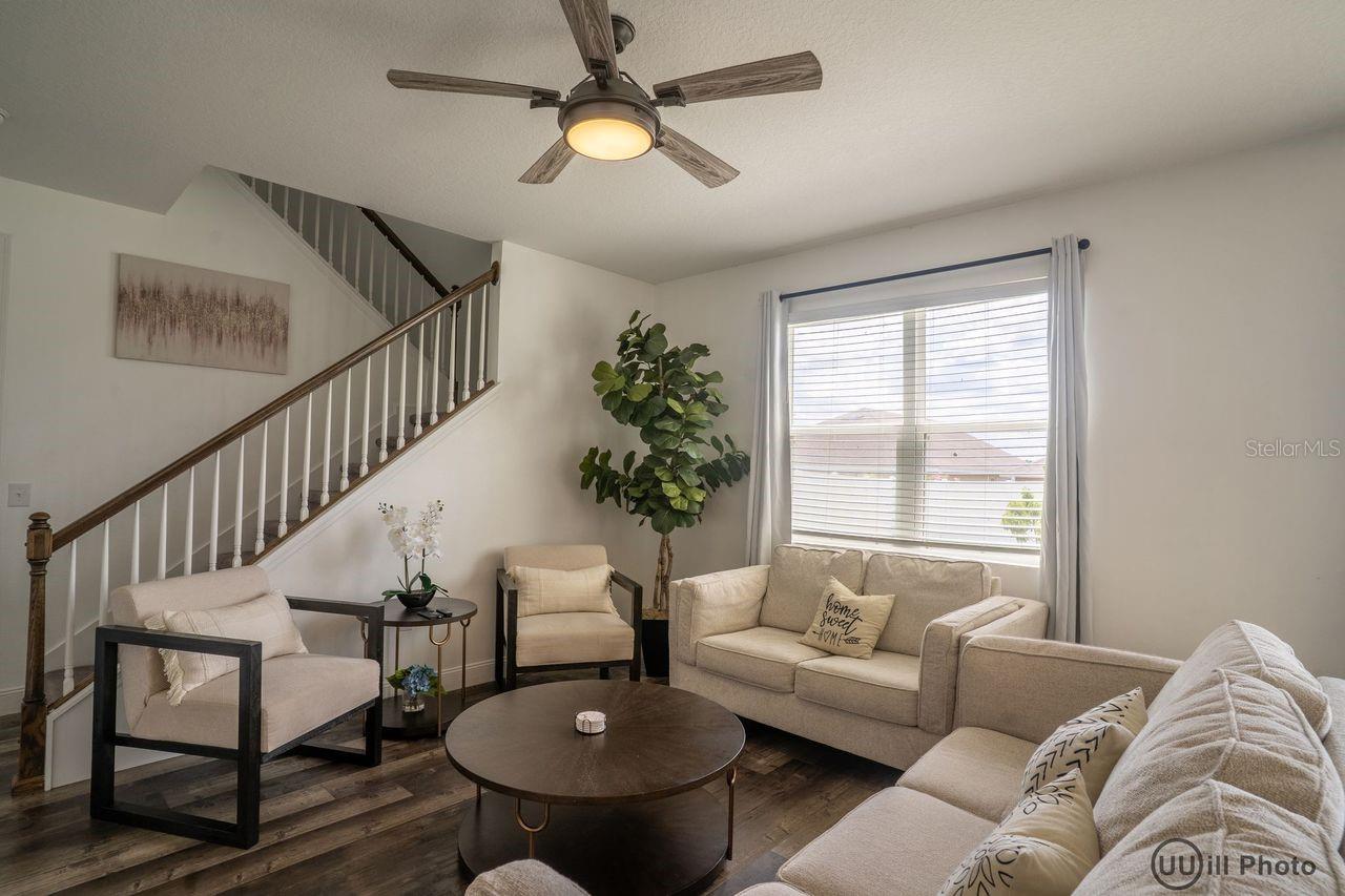 Image 5 of 19 For 929 Fallon Hills Drive