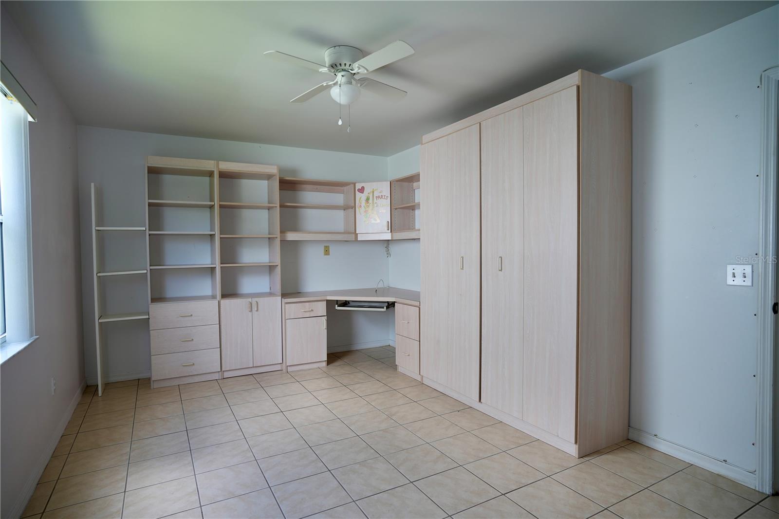 Image 6 of 11 For 926 Chula Court