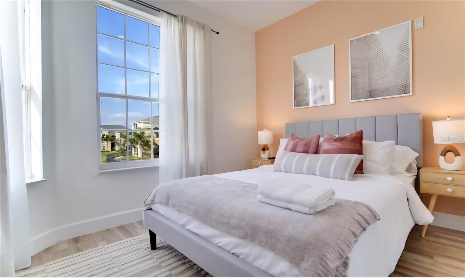 Image 13 of 37 For 8103 Coconut Palm Way 203