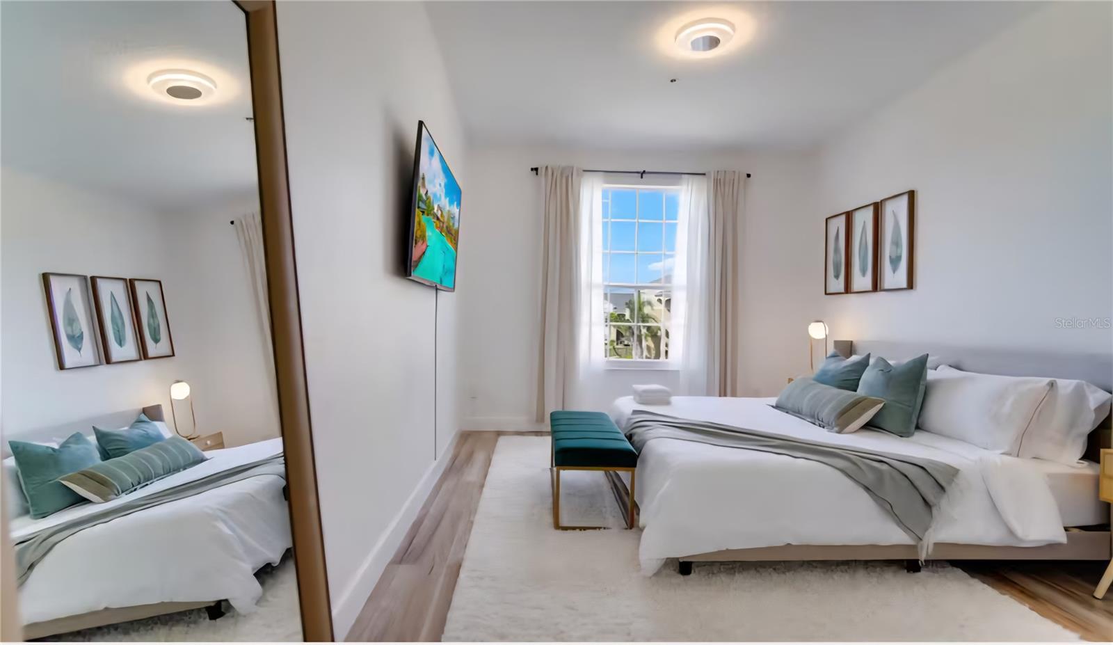 Image 17 of 37 For 8103 Coconut Palm Way 203