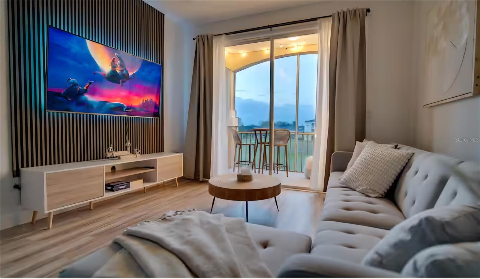 Image 3 of 37 For 8103 Coconut Palm Way 203