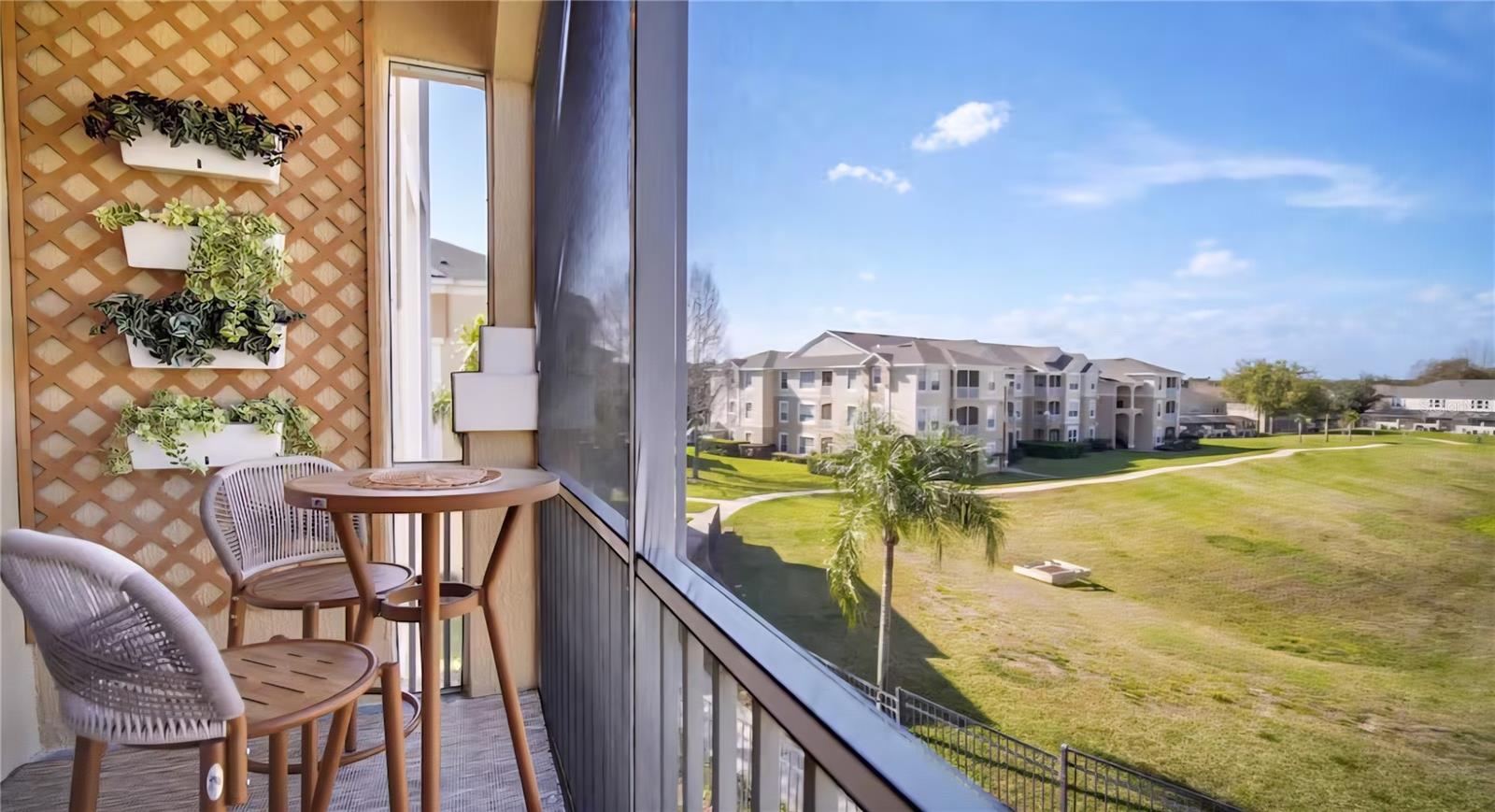 Image 34 of 37 For 8103 Coconut Palm Way 203