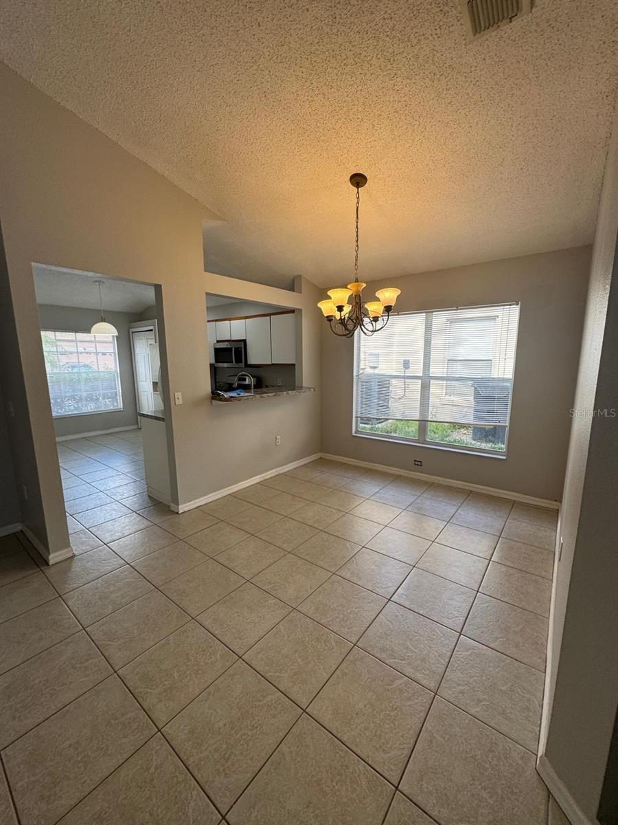 Image 11 of 25 For 316 Cello Street