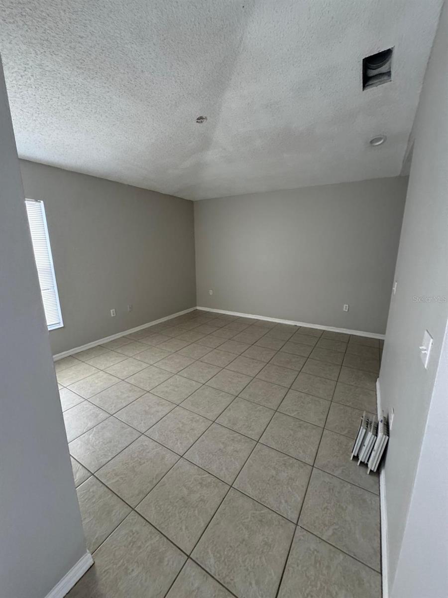 Image 16 of 25 For 316 Cello Street