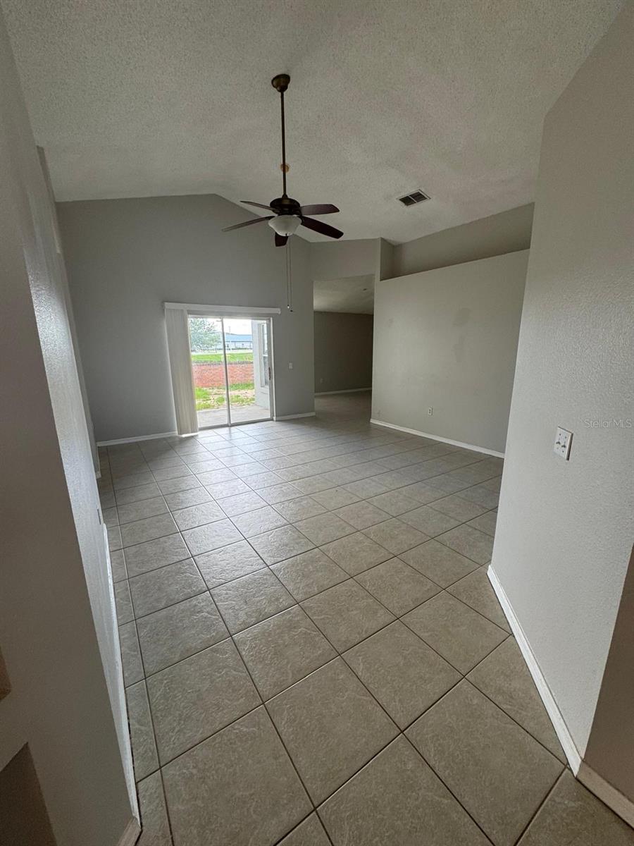 Image 7 of 25 For 316 Cello Street