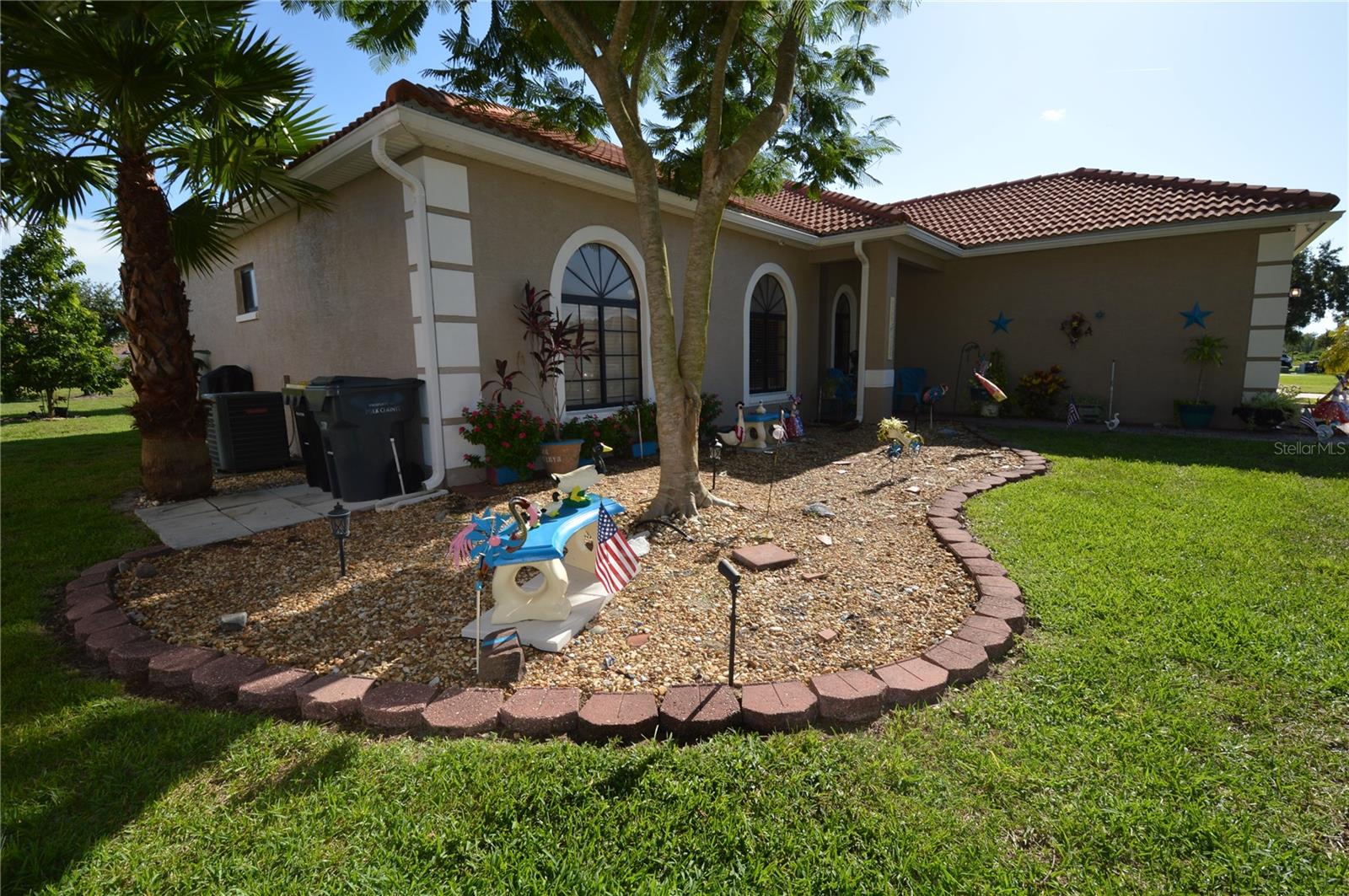 Image 11 of 41 For 455 Cinnamon Drive
