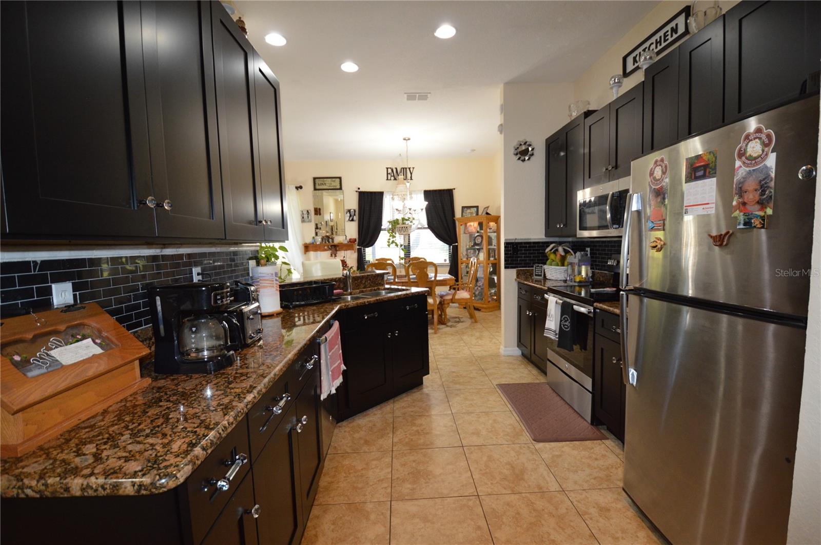 Image 21 of 41 For 455 Cinnamon Drive