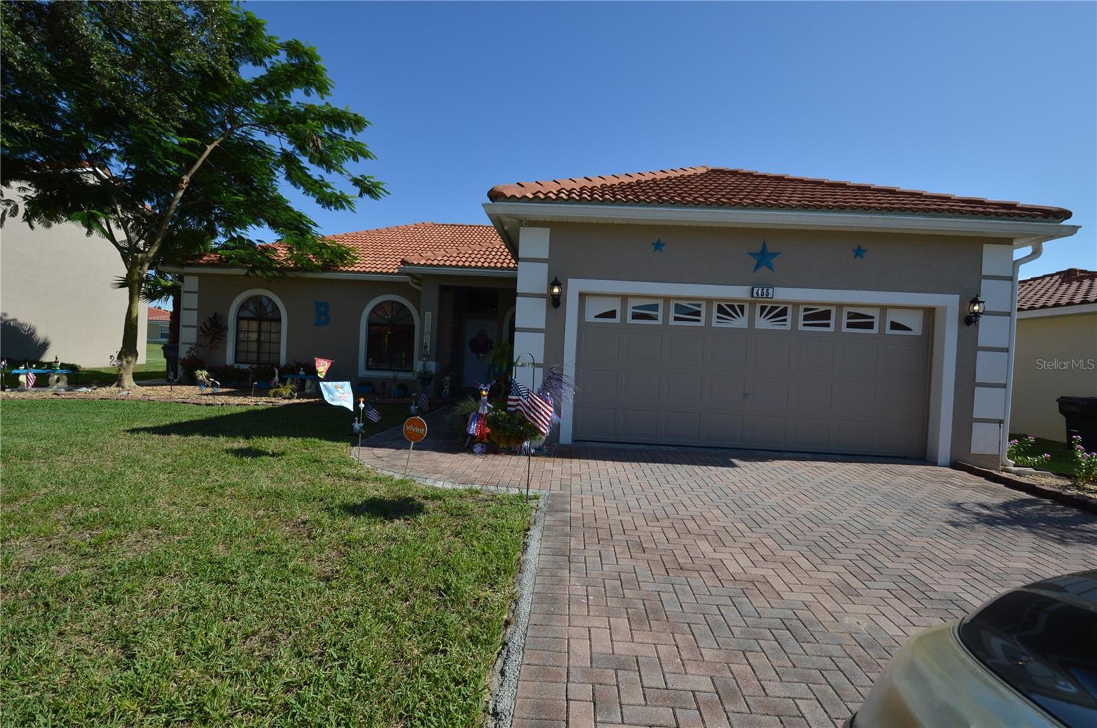 Image 3 of 41 For 455 Cinnamon Drive