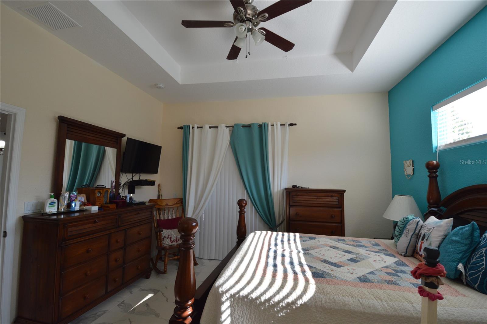 Image 33 of 41 For 455 Cinnamon Drive