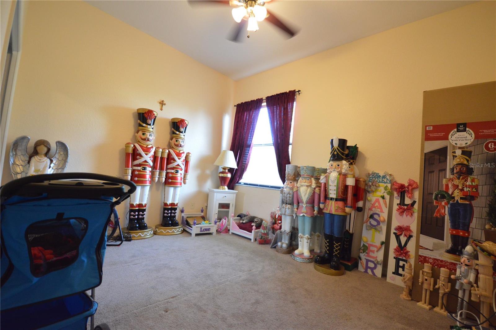 Image 35 of 41 For 455 Cinnamon Drive