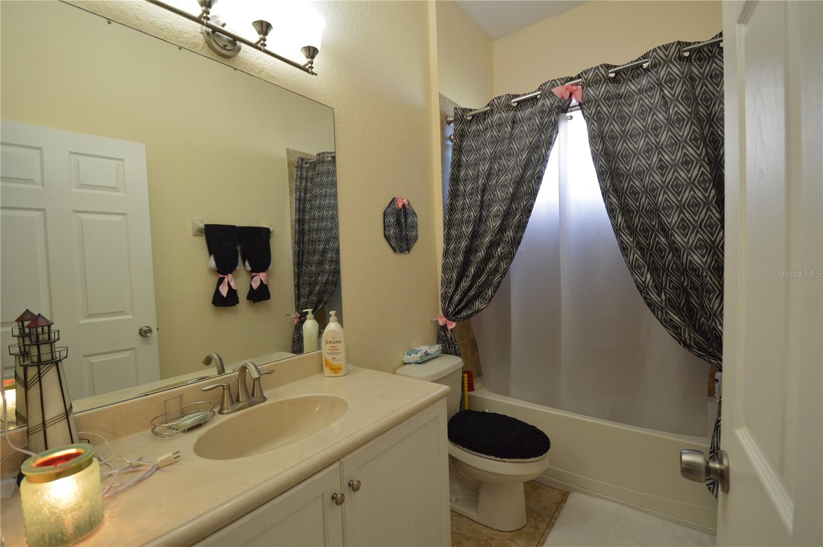 Image 36 of 41 For 455 Cinnamon Drive