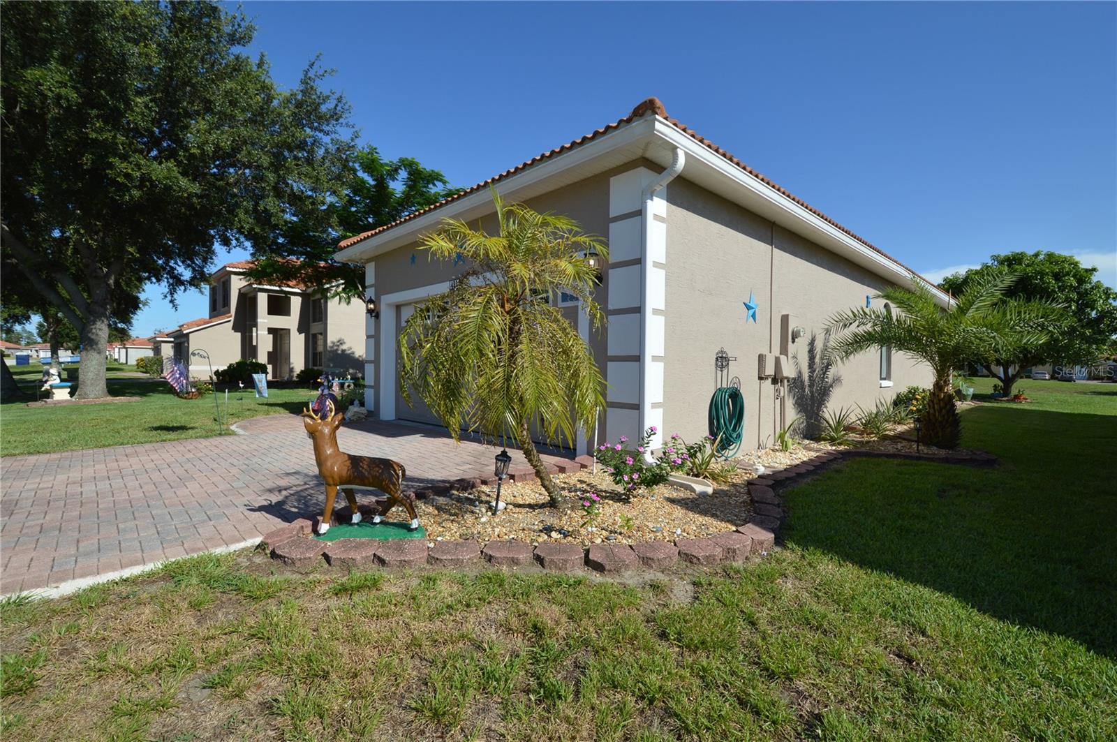 Image 4 of 41 For 455 Cinnamon Drive