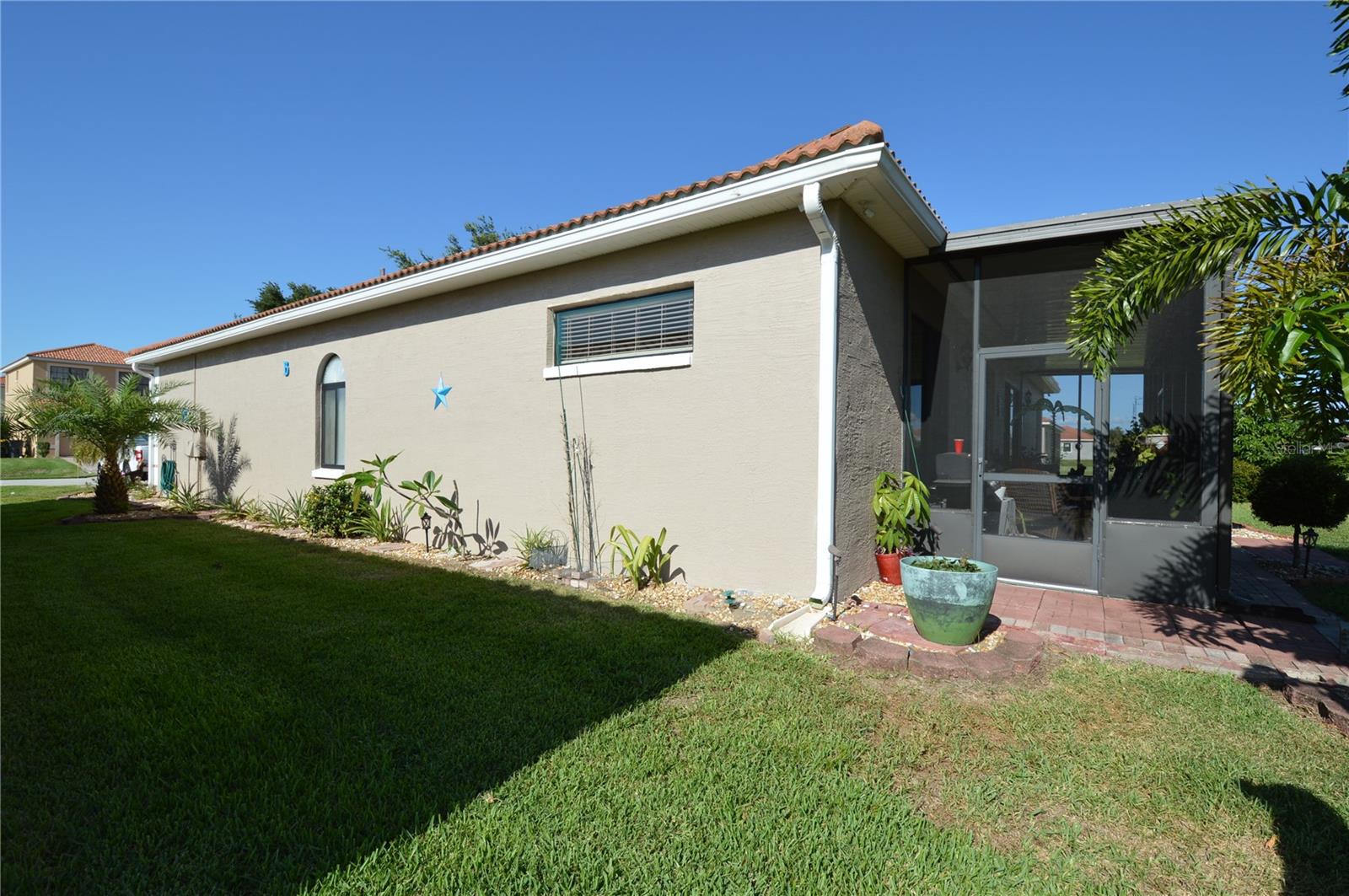Image 8 of 41 For 455 Cinnamon Drive