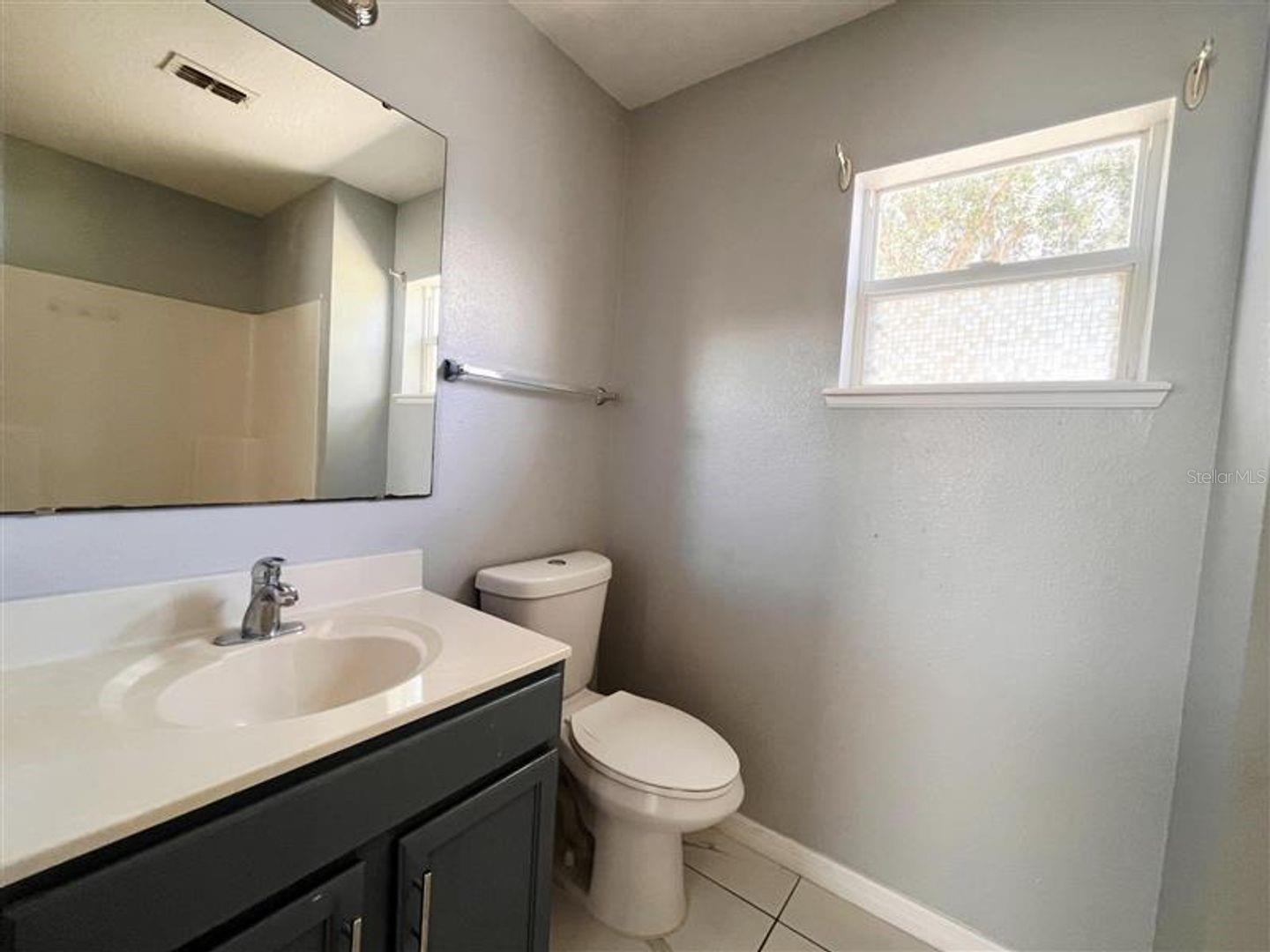 Image 19 of 20 For 823 Hazel Grove Court