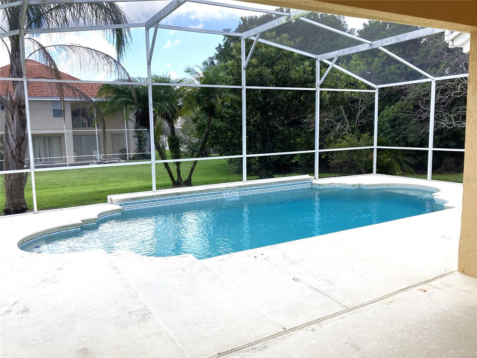 Image 18 of 20 For 8837 Oak Landings Court