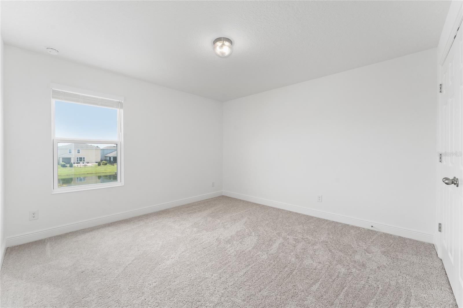 Image 32 of 58 For 4910 Chase Court