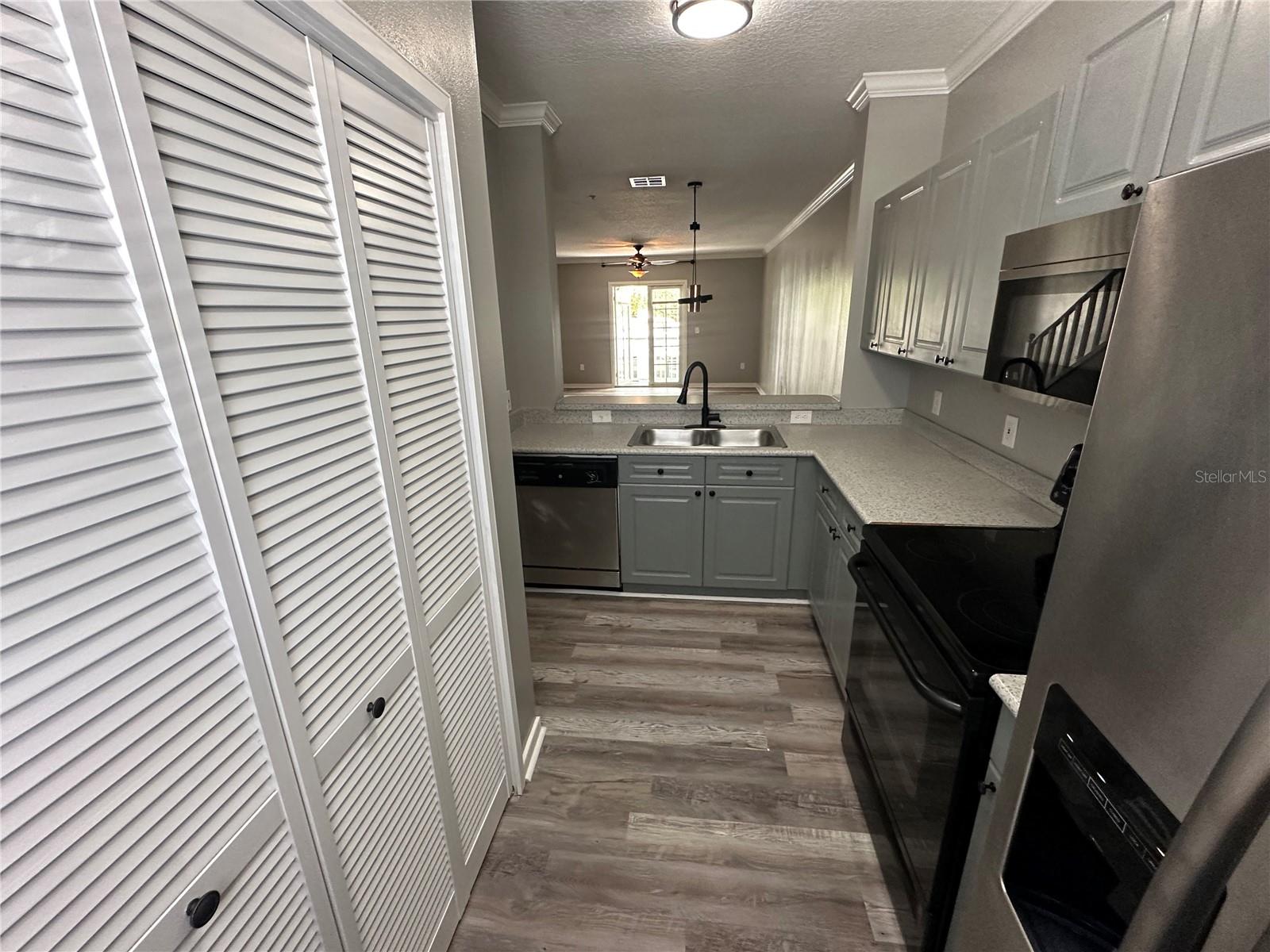 Image 40 of 59 For 720 Celebration Avenue 225