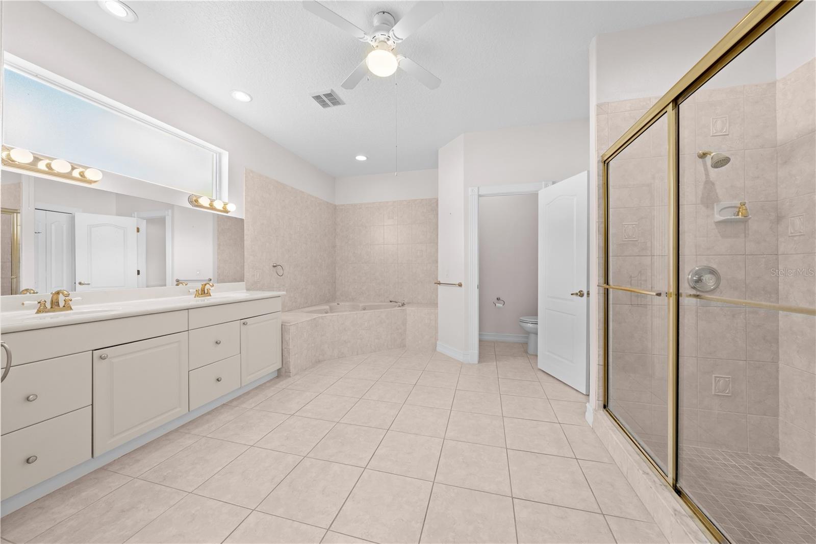 Image 36 of 55 For 1810 Lee Janzen Drive