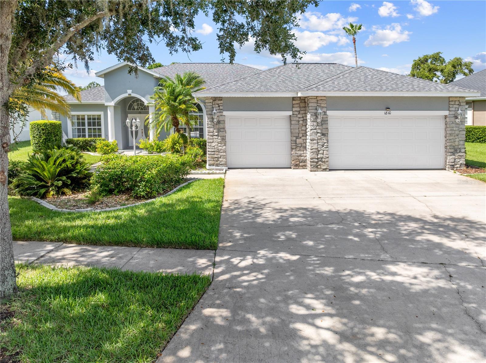 Image 4 of 55 For 1810 Lee Janzen Drive