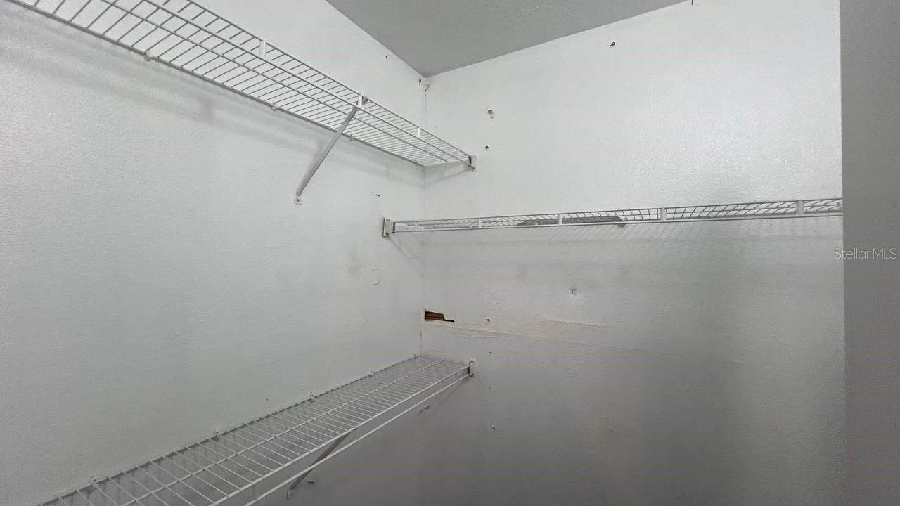 Image 9 of 18 For 6530 Swissco Drive 1123