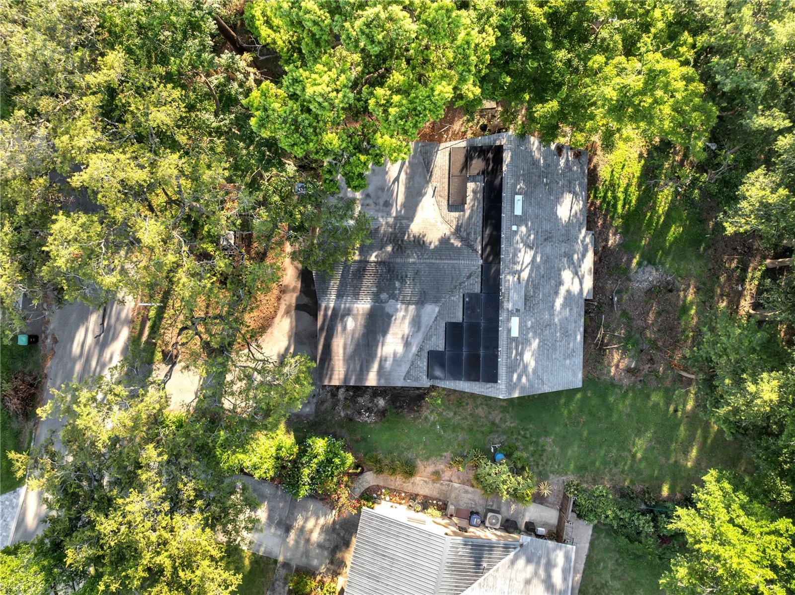 Image 5 of 55 For 7043 Carlene Drive