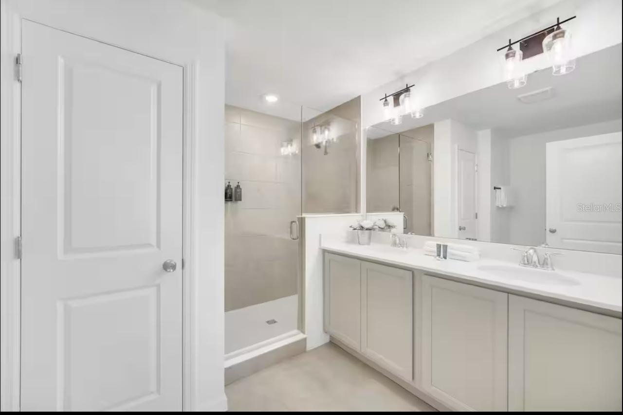 Image 29 of 61 For 816 Longboat Drive