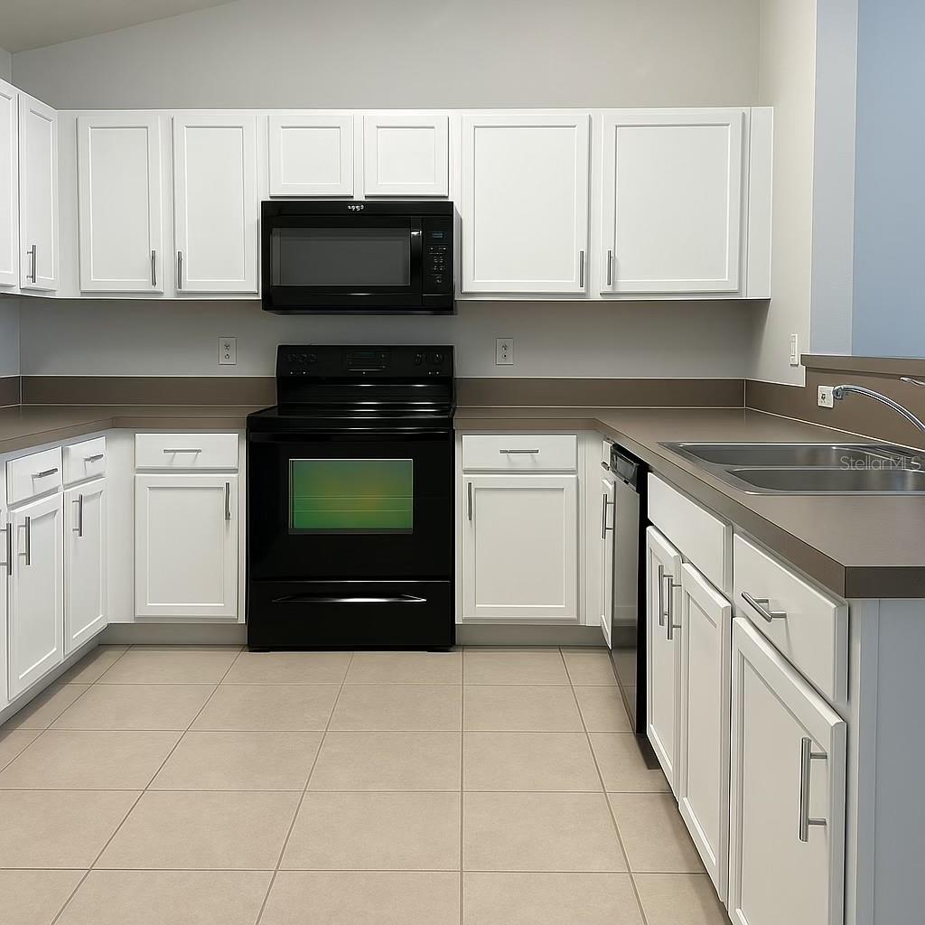 Image 4 of 28 For 575 Oakleaf Plantation Parkway 515