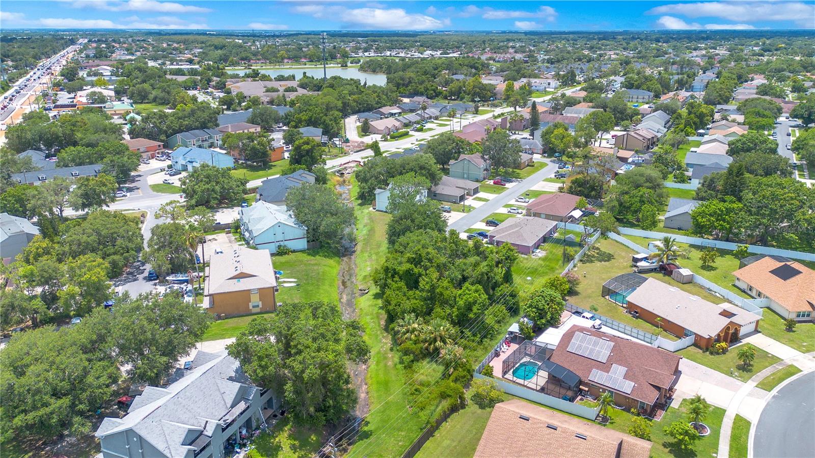 Image 3 of 13 For  Knotts Lane 