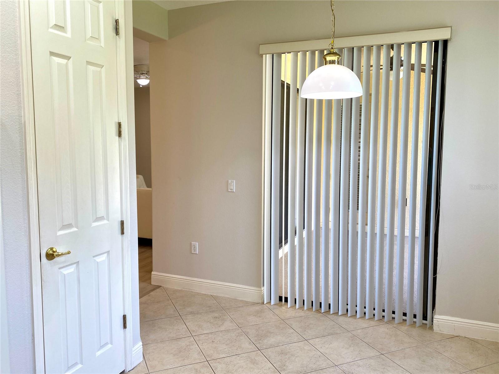 Image 10 of 27 For 167 Los Gatos Place