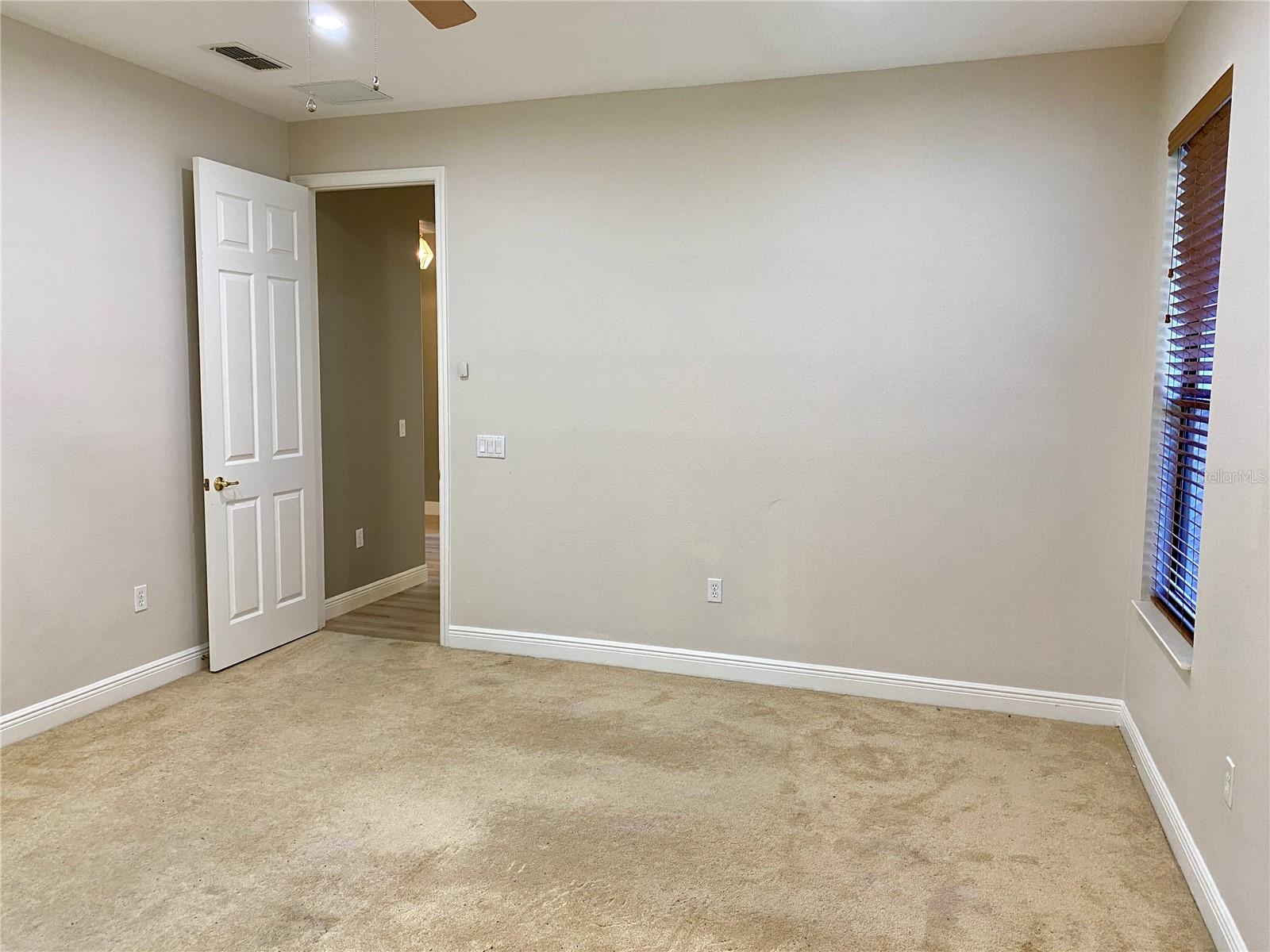 Image 19 of 27 For 167 Los Gatos Place