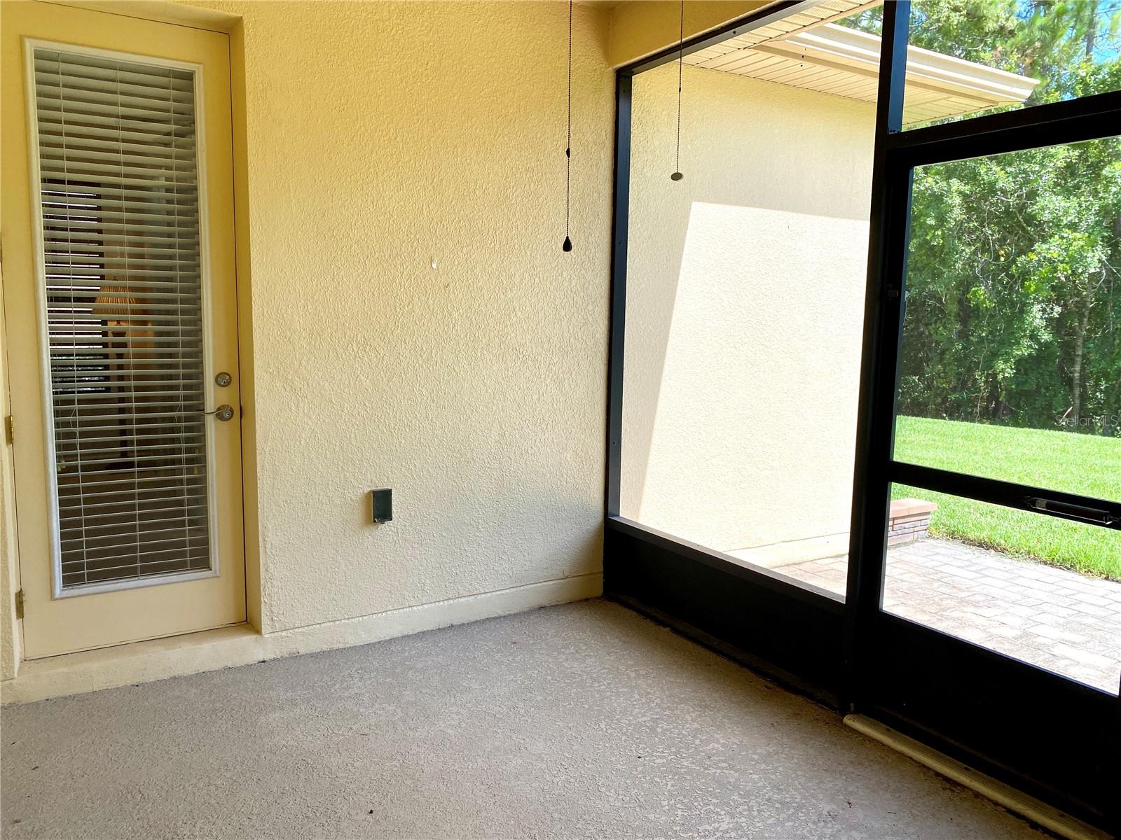 Image 23 of 27 For 167 Los Gatos Place