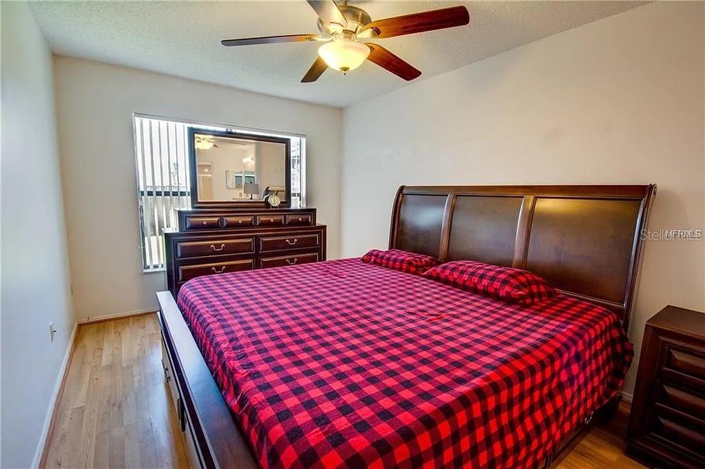 Image 4 of 16 For 64 Silver Park Circle