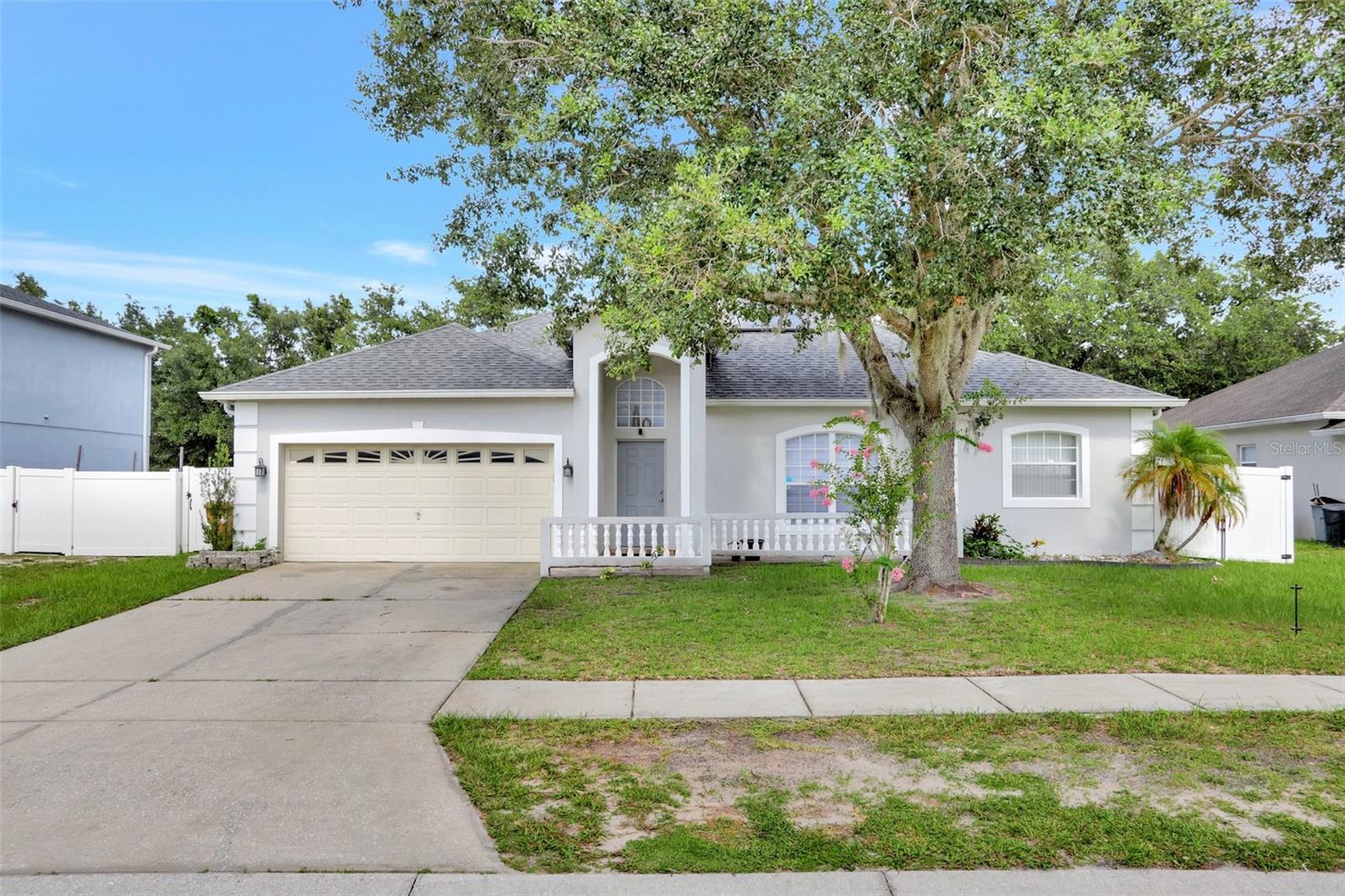 Image 12 of 51 For 478 Acacia Tree Way