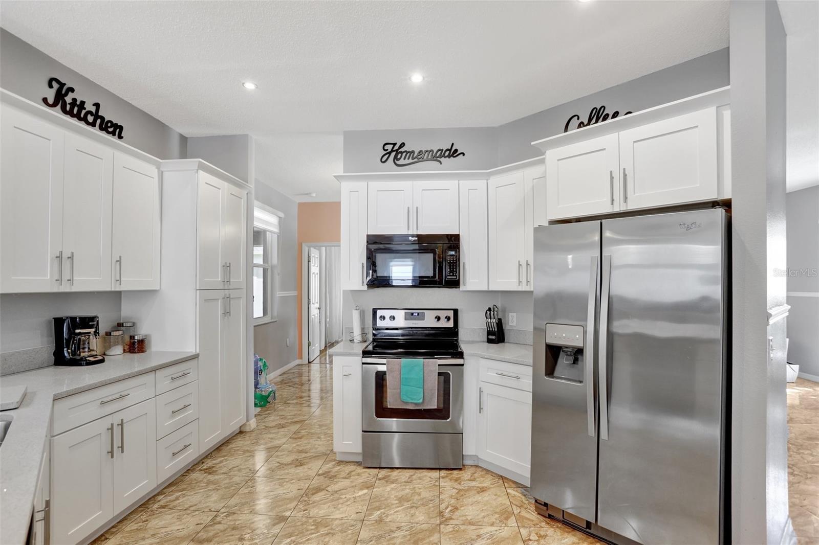 Image 15 of 51 For 478 Acacia Tree Way