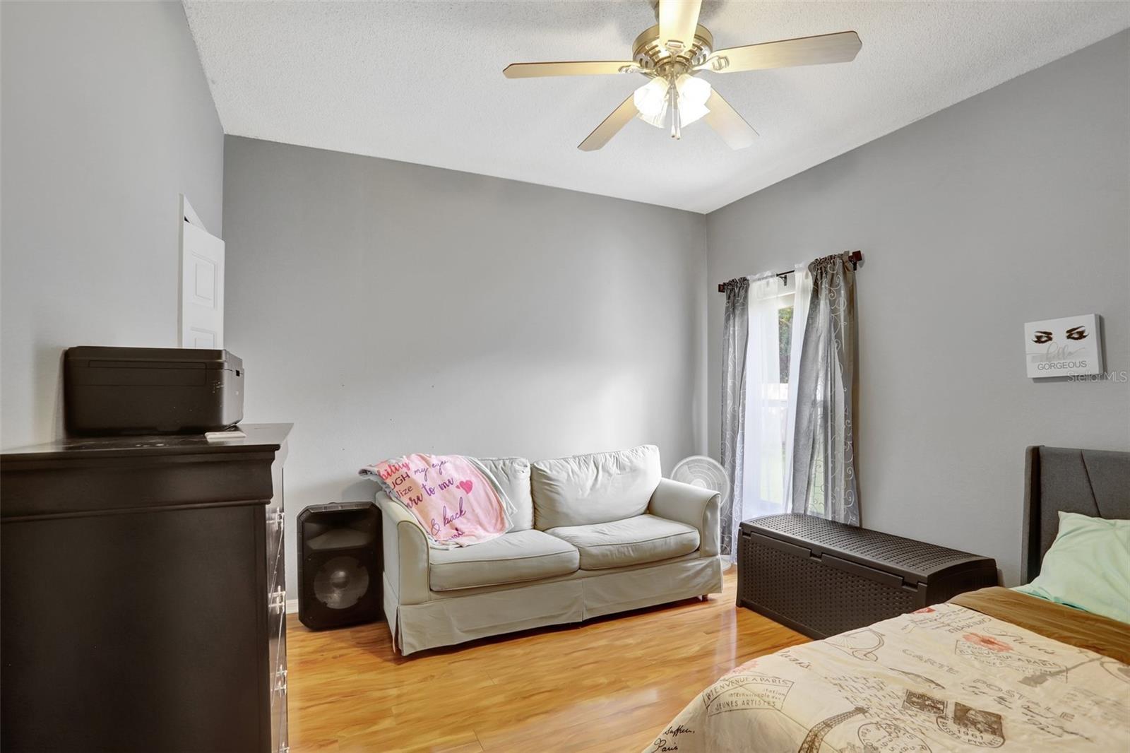 Image 43 of 51 For 478 Acacia Tree Way
