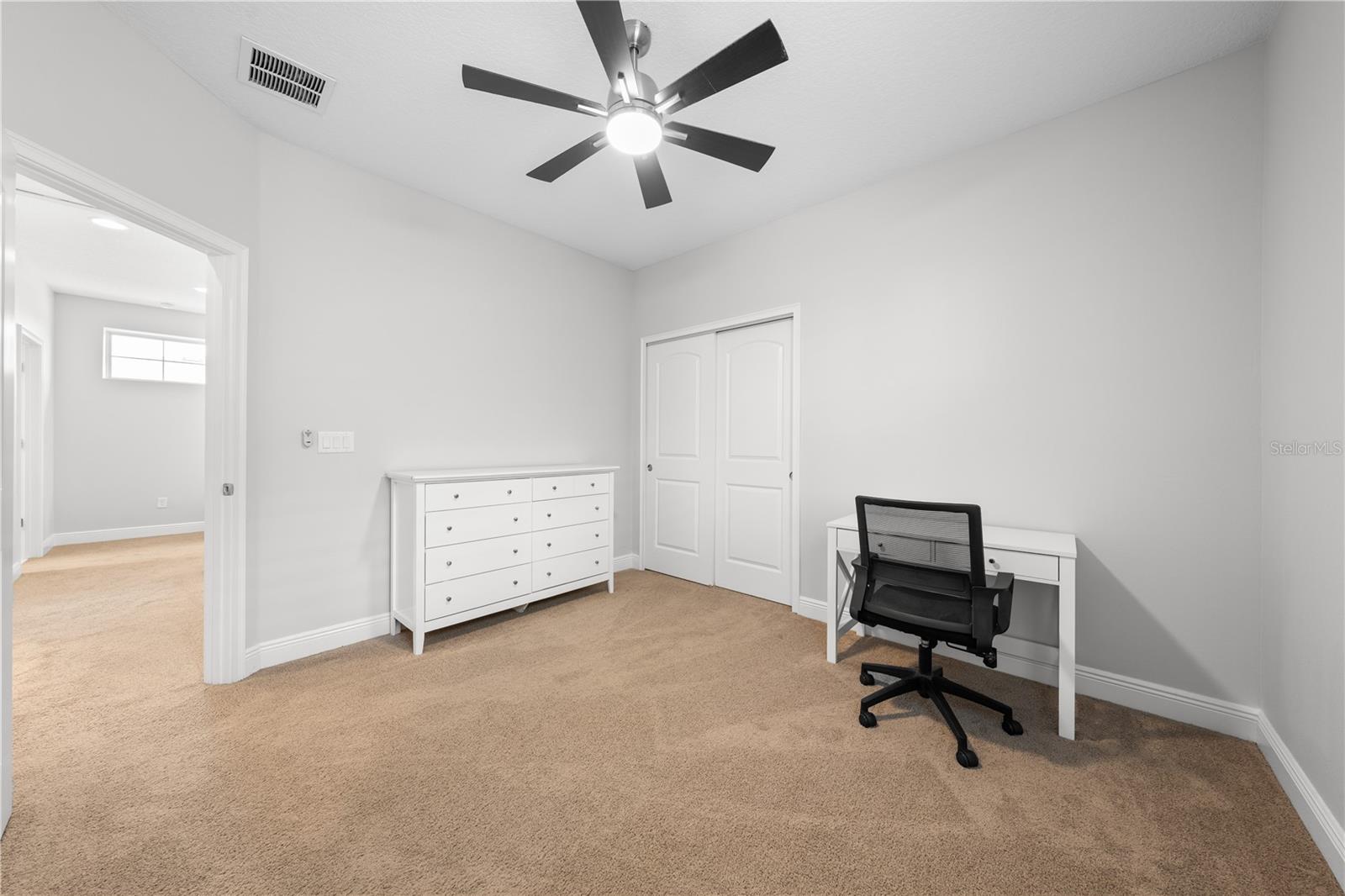 Image 34 of 51 For 3204 Oxbow Ct