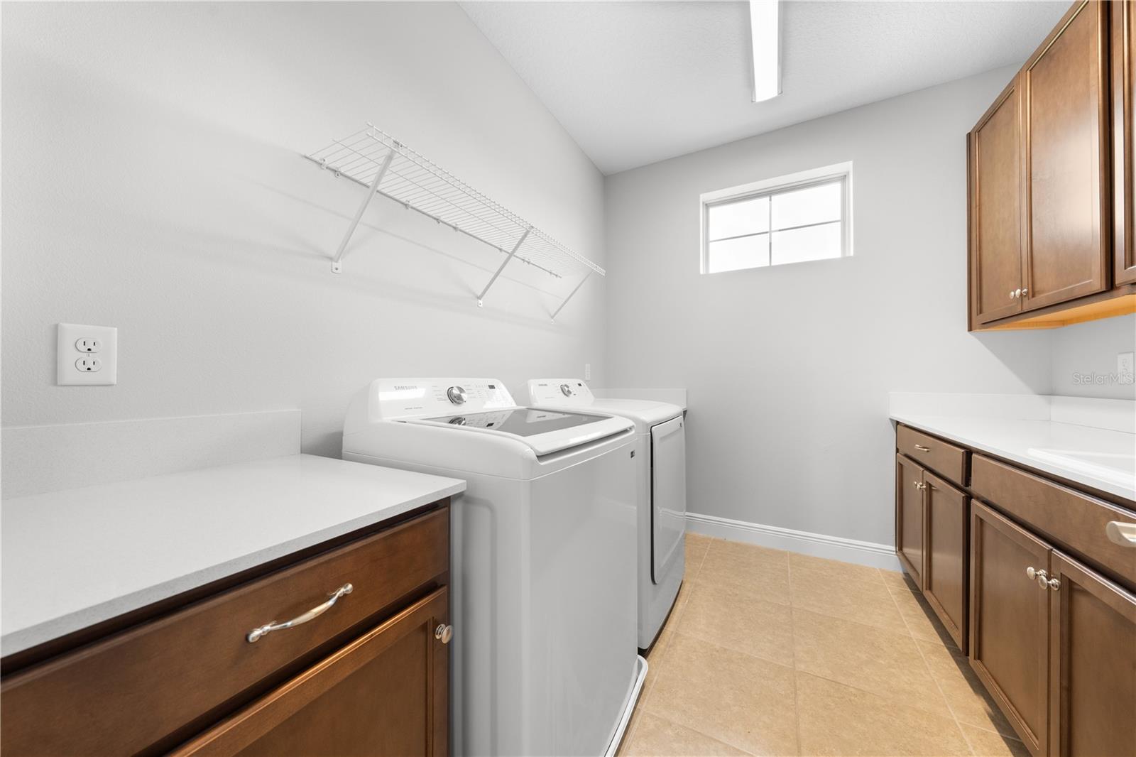Image 37 of 51 For 3204 Oxbow Ct