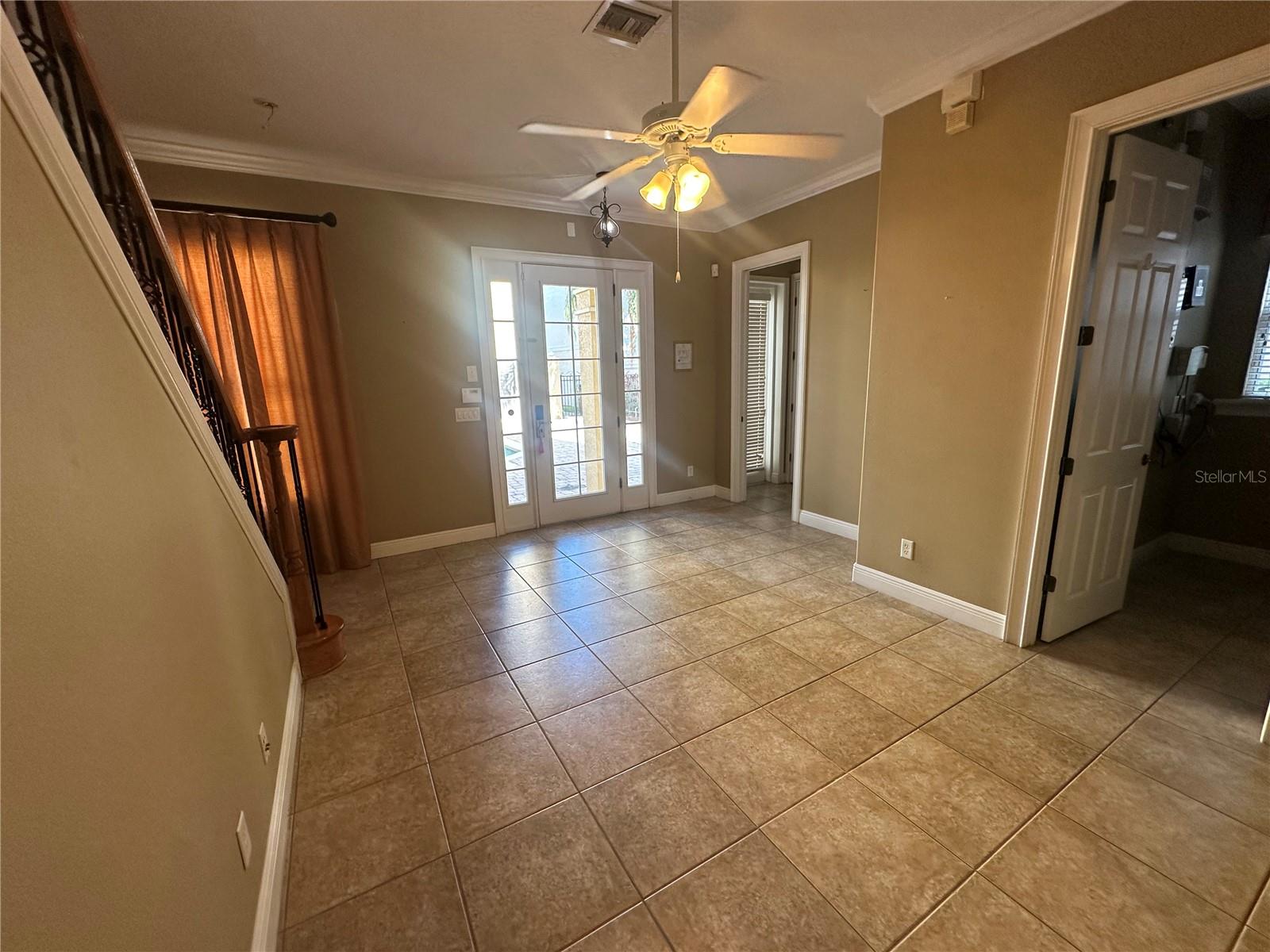 Image 15 of 79 For 1512 Euston Drive