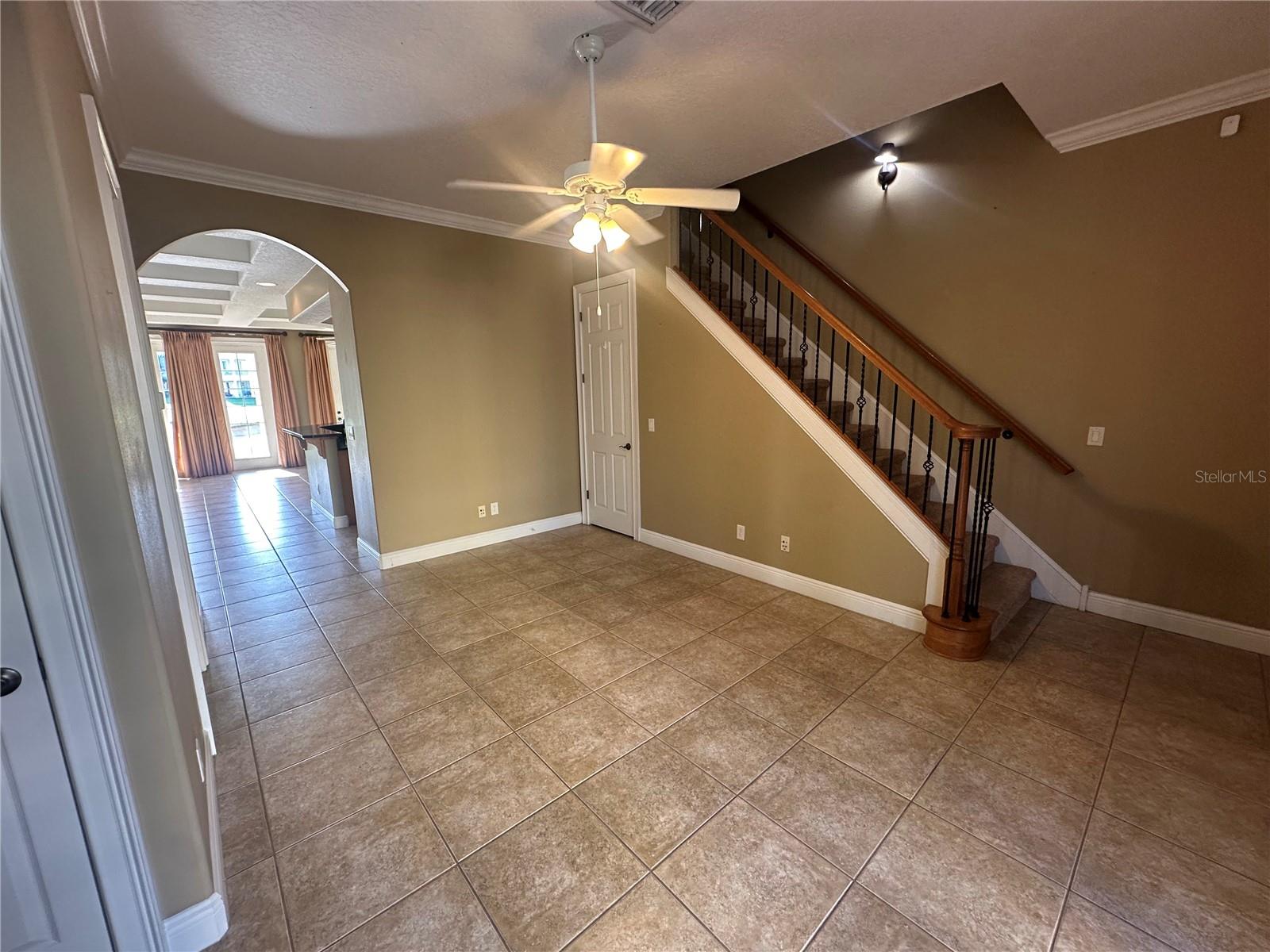Image 18 of 79 For 1512 Euston Drive