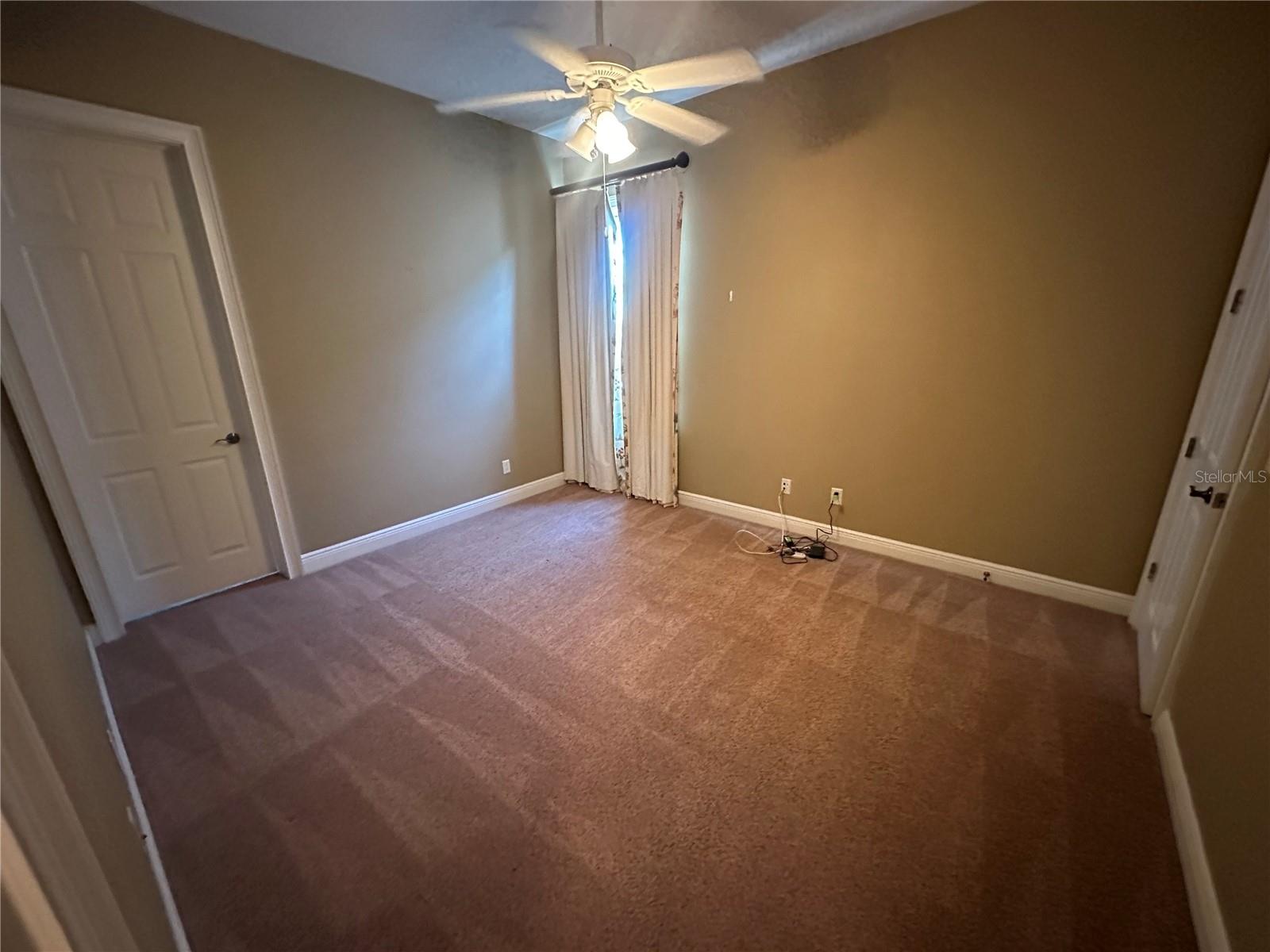 Image 72 of 79 For 1512 Euston Drive