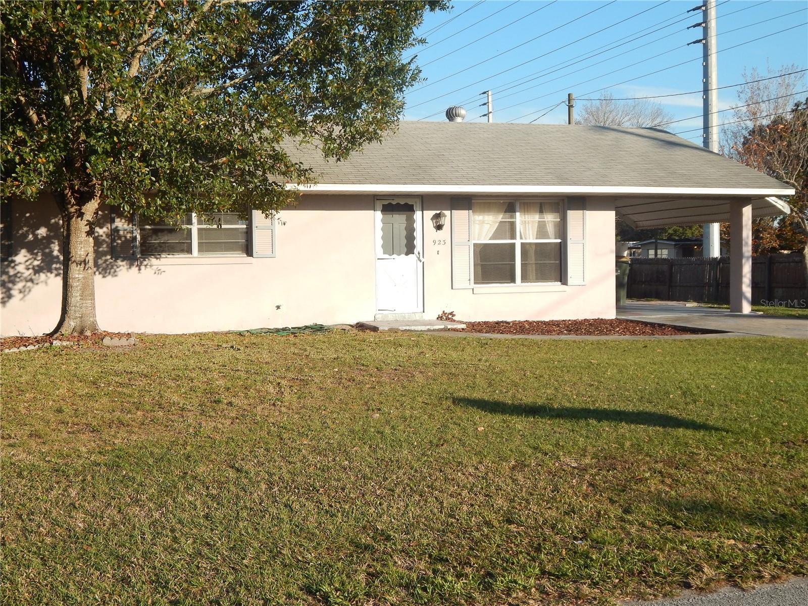 Listing Details for 921 Montana Avenue, ST CLOUD, FL 34769