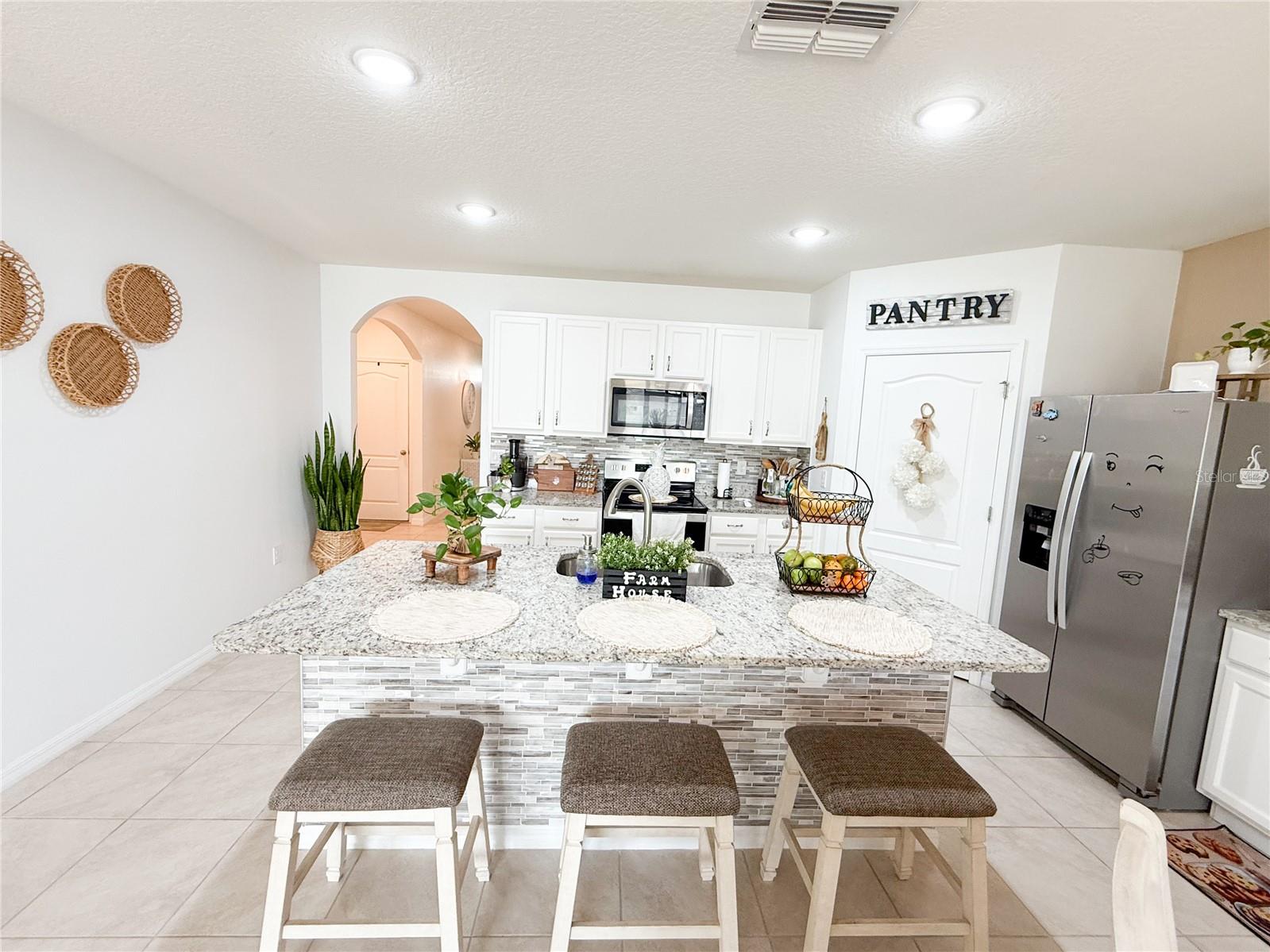 Image 4 of 23 For 696 Tortugas Street
