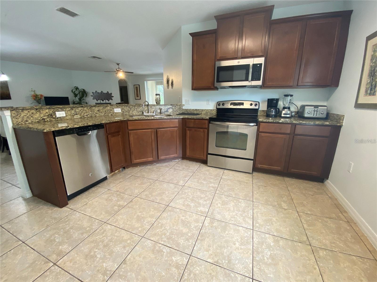 Image 11 of 42 For 9027 Paolos Place