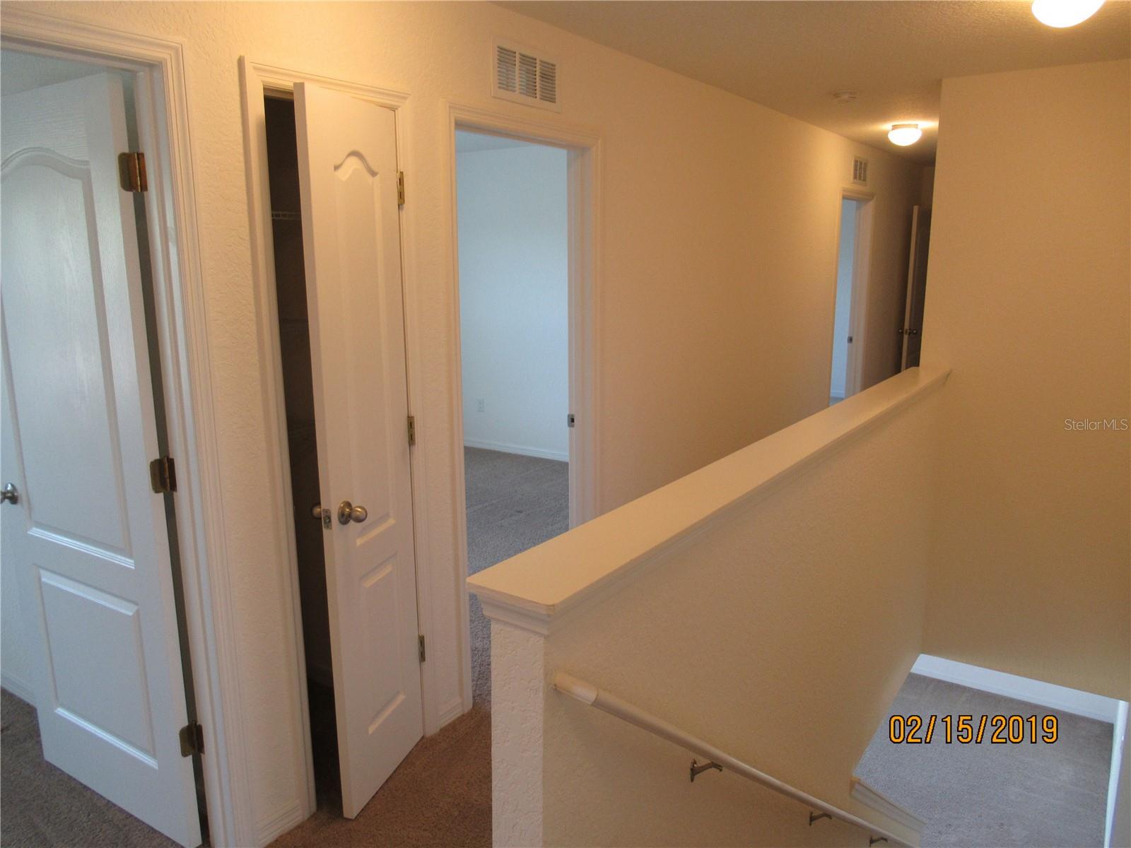 Image 21 of 38 For 16543 Broadford Lane