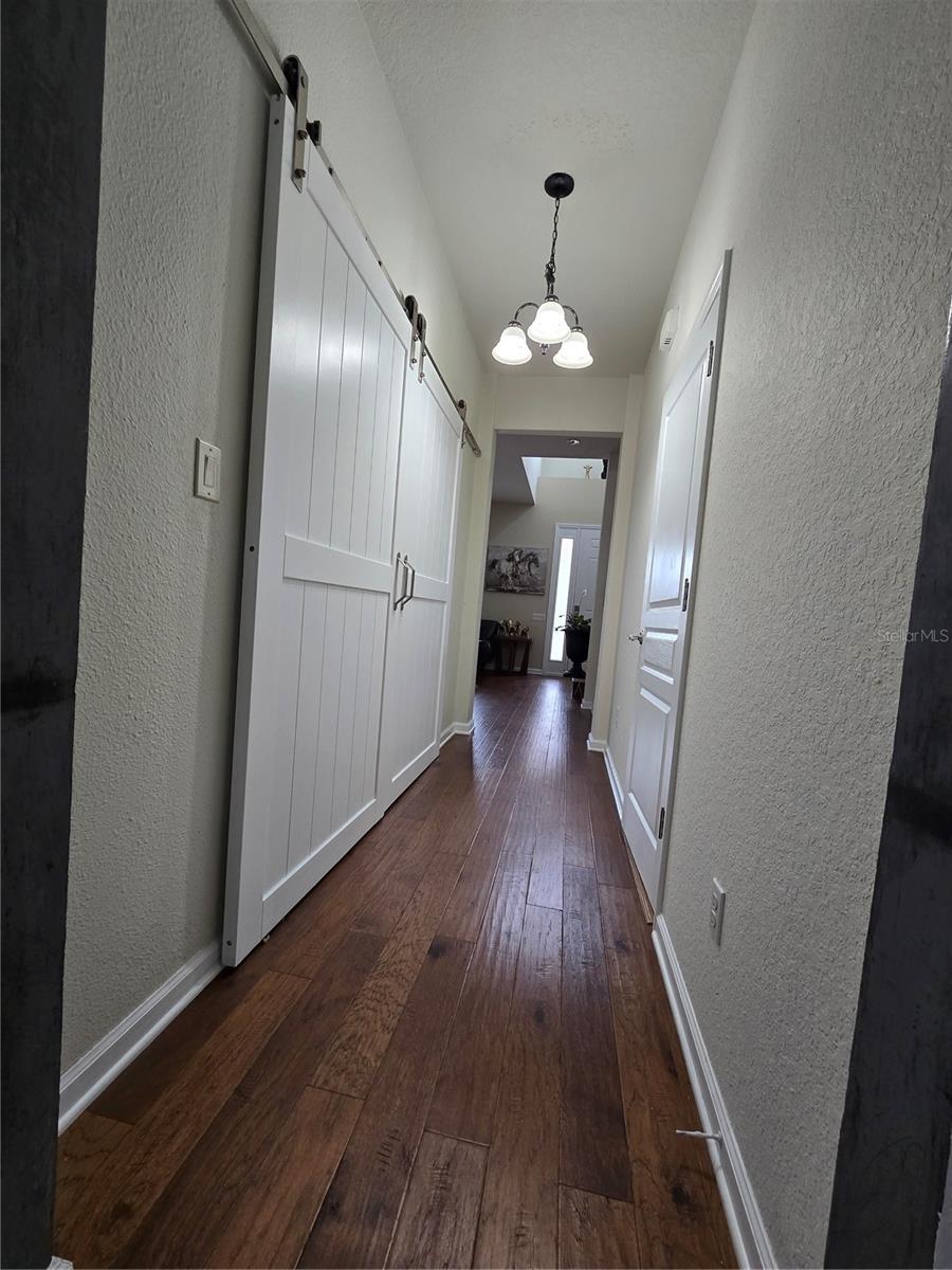 Image 10 of 22 For 7971 Brofield Ave