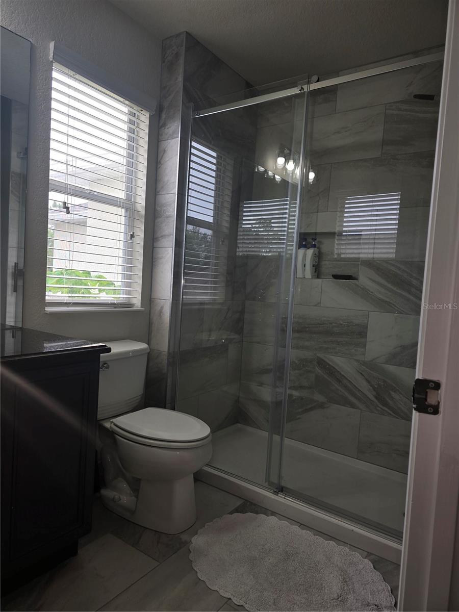 Image 15 of 22 For 7971 Brofield Ave